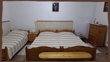 Háromhuta szállás